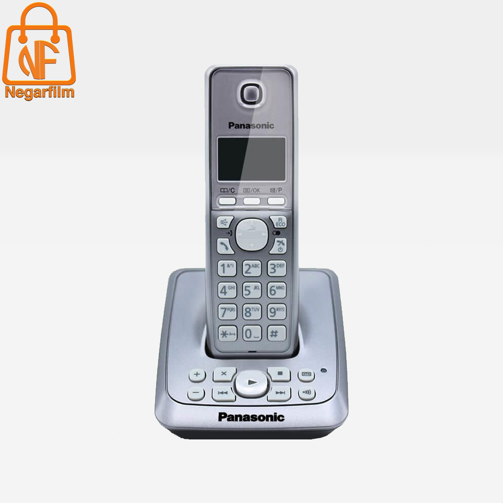 تلفن بی‌سیم KX-TG2721 ازنظر طراحی، زیبایی‌های خاص محصولات پاناسونیک را به همراه دارد. این تلفن ابعاد جمع‌ وجوری دارد و امکان اتصال آن به دیوار فراهم‌ شده است.
